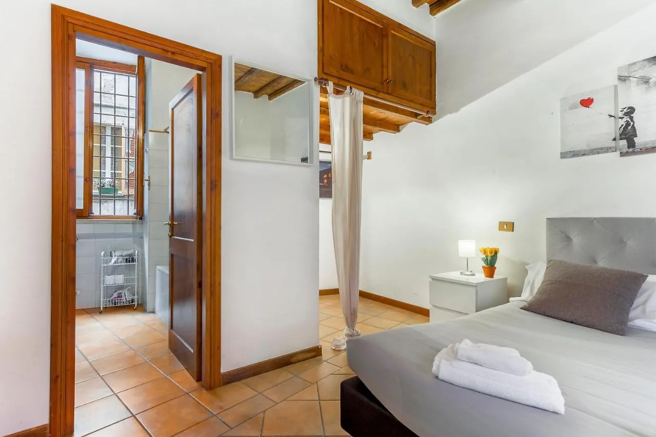 Apartment Balestrari Palace Rome